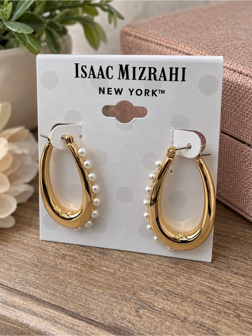 Isaac Mizrahi Gold-Tone Pearl Teardrop Hoop Earrings (BR1616/6po)